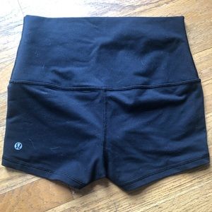 Lululemon Align Short shorts